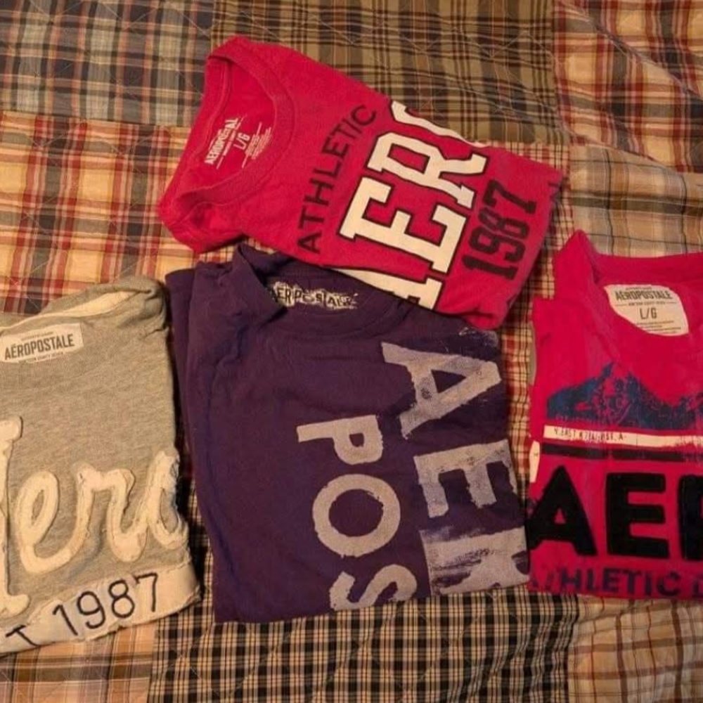 Aeropostale UNISEX Tshirt Bundle M/L